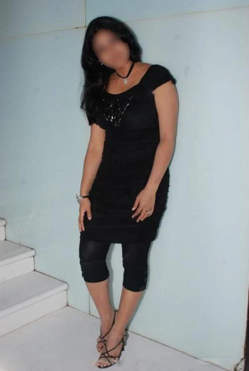 Call Girls Dona Paula